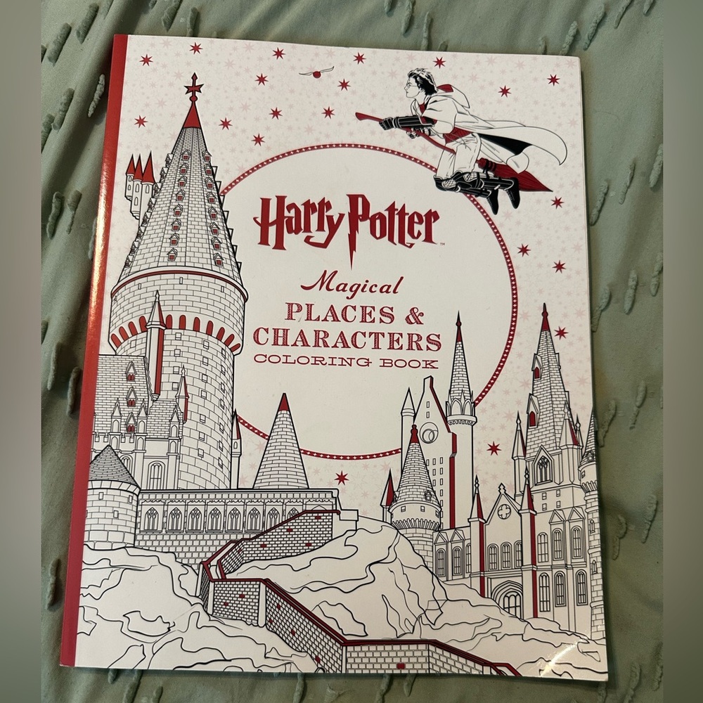 NWOT Harry Potter Magical Coloring Book